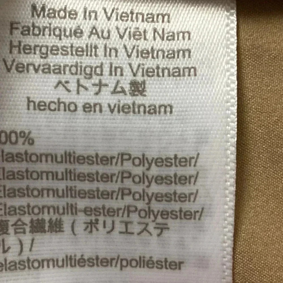 J CREW FACTORY MENS SIZE 40, 9” INSEAM TAN  SNAP ZIP FRONT CLOSE POCKETS… - Picture 13 of 13